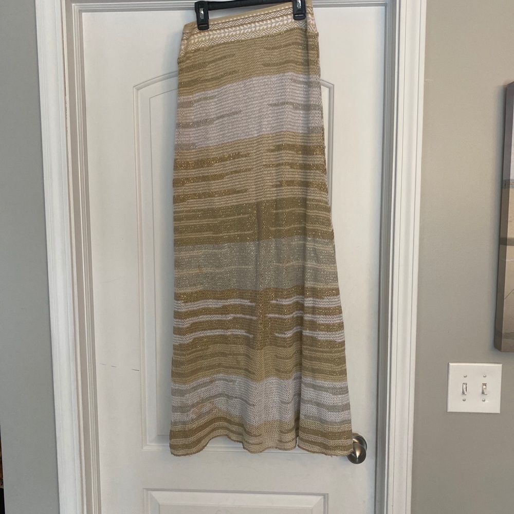 Long skirt